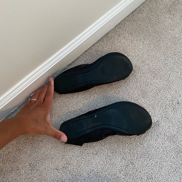 Coach flats - Picture 2 of 2